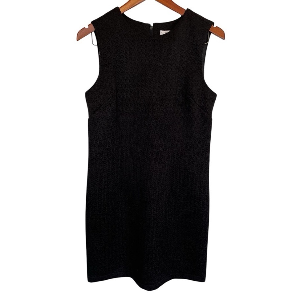 Alfred Sung black sleeveless dress size 8